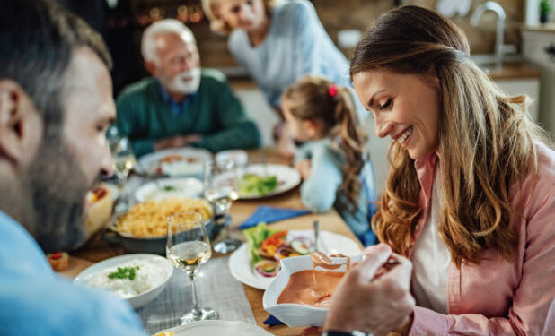 Έφυγε έξαλλη από το σπίτι των πεθερικών της