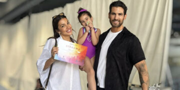 Ελένη Χατζίδου – Ετεοκλής Παύλου: Στιγμές υπερηφάνειας για την μικρή Μελίτα