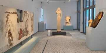 Εγκαινιάστηκε το πλήρως ανακαινισμένο Αρχαιολογικό Μουσείο