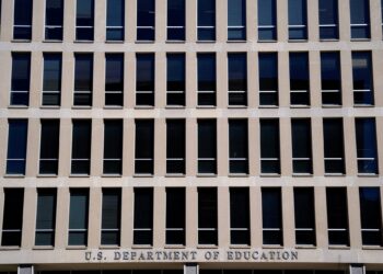 Η κυβέρνηση Τραμπ προσέφυγε στο Ανώτατο Δικαστήριο για να κλείσει το υπουργείο Παιδείας