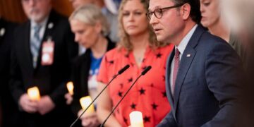 Ο πρόεδρος της Βουλής των Αντιπροσώπων Μάικ Τζόνσον θα επισκεφτεί το Ισραήλ στις 22 Ιουνίου