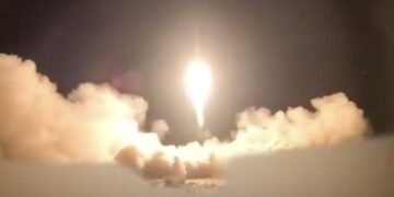 Βίντεο με τη στιγμή της εκτόξευσης των πυραύλων κατά των αμερικανικών βάσεων