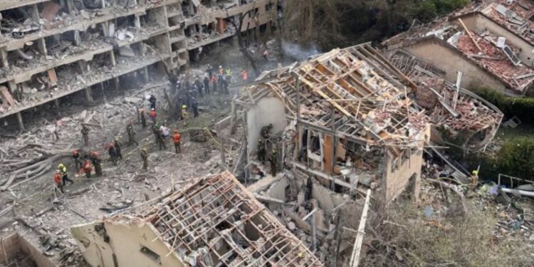 Ισραήλ: Νέα πλήγματα στο δυτικό Ιράν