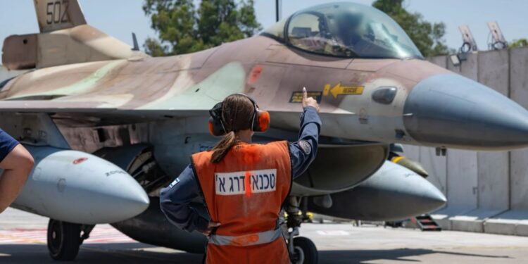 Μέση Ανατολή: Η μετωπική σύγκρουση Ιράν – Ισραήλ απειλεί με γενικευμένη σύρραξη την περιοχή