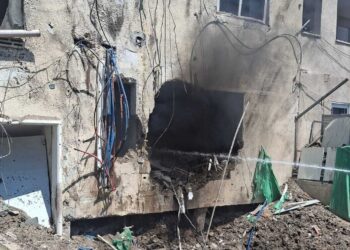 Για πρώτη φορά ιρανικό drone έπληξε κτίριο στο Ισραήλ (βίντεο)