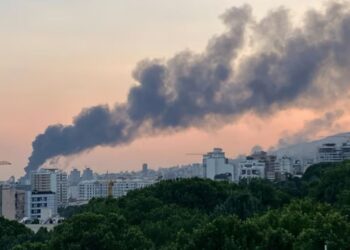 LIVE – Μέση Ανατολή: Πέμπτη ημέρα συγκρούσεων – Έκκληση του Τραμπ για εκκένωση της Τεχεράνης