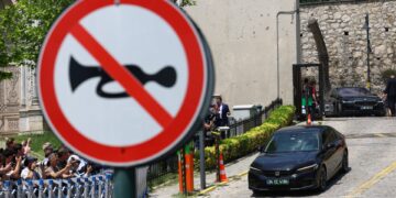 Συνάντηση Ουκρανών με Ευρωπαίους αξιωματούχους πριν τις διαπραγματεύσεις