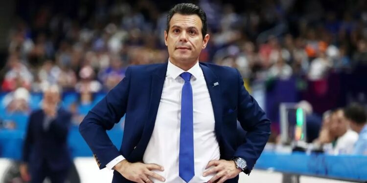 Χτυπήθηκε το κτίριο που διαμένει ο Δημήτρης Ιτούδης στο Τελ Αβίβ