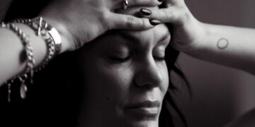 Jessie J: Διαγνώστηκε με καρκίνο του μαστού