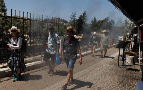 Καιρός: Έρχεται ο πρώτος τριήμερος καύσωνας με 42αρια