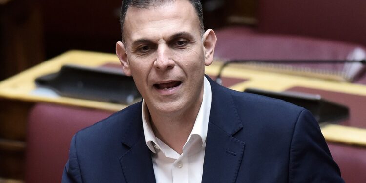 Υπουργοί της ΝΔ μοίρασαν δεκάδες εκατομμύρια ευρώ για ανύπαρκτα «γαλάζια κοπάδια»