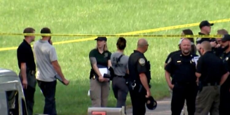 Ένας νεκρός και έντεκα τραυματίες από καταιγισμό πυροβολισμών σε πάρτι