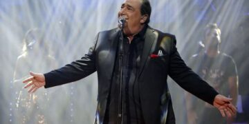 Η σειρά εμφάνισης των καλλιτεχνών και η τραγουδίστρια που λείπει από την αφίσα