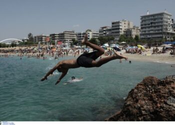 Καιρός: Πάνω από 37 βαθμούς «σκαρφάλωσε» ο υδράργυρος την Πέμπτη