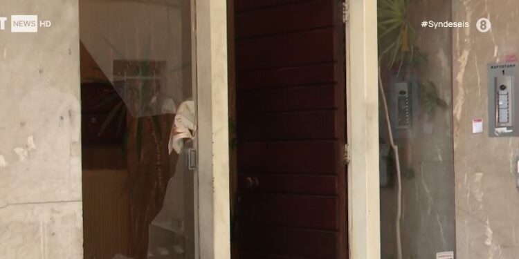 Επίθεση με γκαζάκια στο σπίτι του βουλευτή της ΝΔ Στράτου Σιμόπουλου – «Έχω τις απόψεις μου δεν πτοούμαι συνεχίζω»