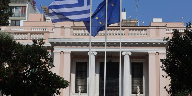 Λύσεις μέσω διπλωματίας η πάγια θέση της Ελλάδας