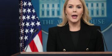 «Δεν εμπιστευόμαστε πλήρως την Χαμάς» λέει για τα πυρά κατά κέντρου διανομής βοήθειας στην Γάζα