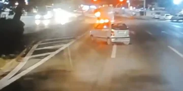 Λεωφόρος Αθηνών: Τρελή πορεία αυτοκινήτου χωρίς οδηγό – Λύθηκε το χειρόφρενο