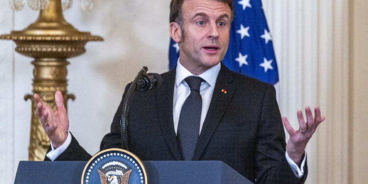 Ο Τραμπ πρότεινε κατάπαυση του πυρός μεταξύ Ισραήλ και Ιράν