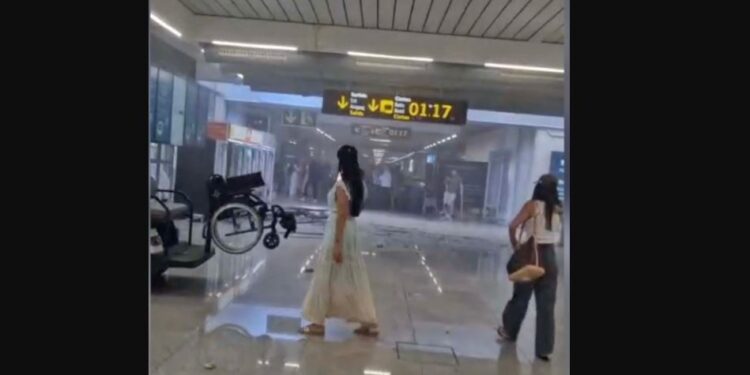 Συναγερμός για κατάρρευση οροφής σε αεροδρόμιο της Μαγιόρκα