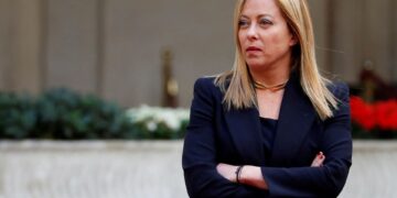 Αποπειράθηκε να αυτοκτονήσει ο καθηγητής που στοχοποίησε την κόρη της Τζόρτζια Μελόνι