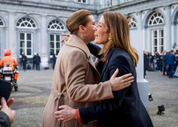 Στην Κοπεγχάγη η Μέτσολα και οι επικεφαλής των ευρω-ομάδων