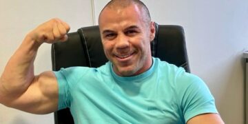 Αυτός είναι ο λόγος που νοσηλεύεται στο νοσοκομείο