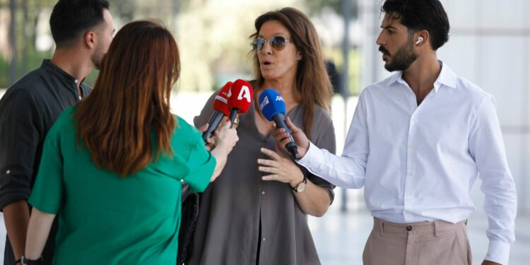 Κατέθεσε η Βάνα Μπάρμπα ως μάρτυρας υπεράσπισης