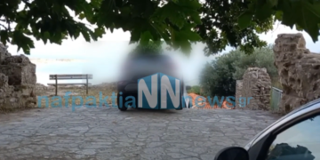 Ναύπακτος: Το GPS τους έβγαλε στις σκάλες και το αυτοκίνητο έμεινε… στον αέρα