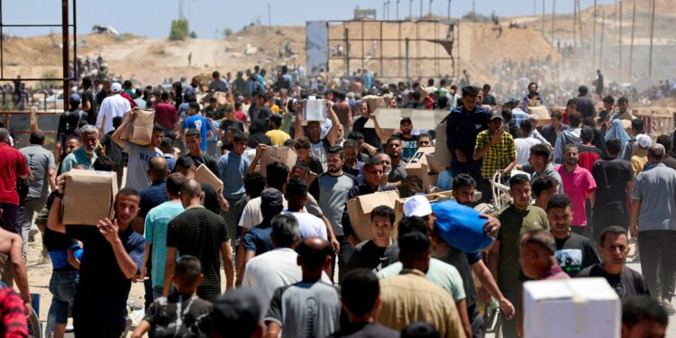 Η διανομή της ανθρωπιστικής βοήθειας στη Γάζα έχει γίνει «παγίδα θανάτου»