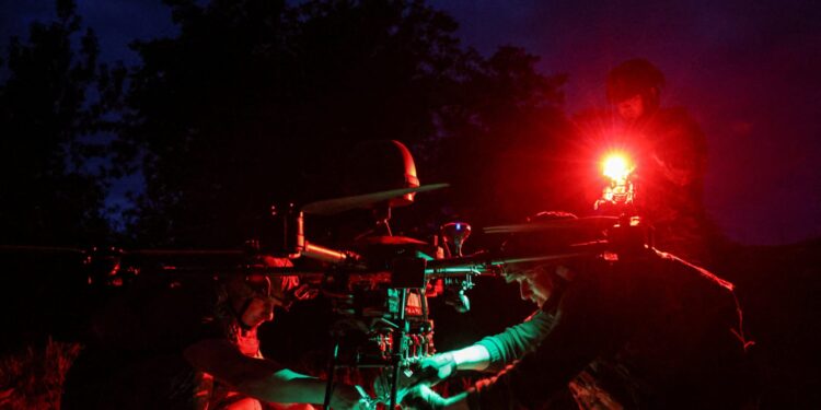 Οι υπηρεσίες ασφαλείας επιβεβαιώνουν τη μεγάλη επίθεση με drones κατά της Ρωσίας, στα 7 δισεκ. δολάρια οι ζημίες