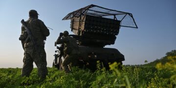 Η Ουκρανία παρέλαβε τις σορούς 1.212 στρατιωτών που σκοτώθηκαν στον πόλεμο με τη Ρωσία