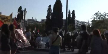 Ένταση στη συγκέντρωση αλληλεγγύης στον παλαιστινιακό λαό