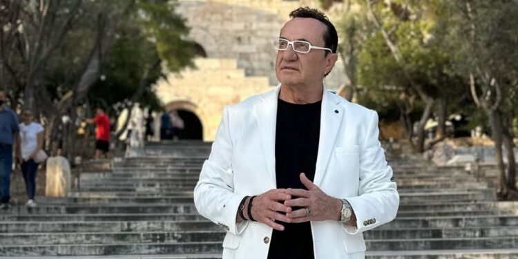 «Έκλαιγα, πήγαινα στο σπίτι και έλεγα “γιατί ρε μαμά;”»