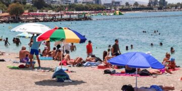 Greece weather update: Unseasonably high temperatures persist