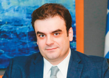 Pierrakakis Regulation: Property transfers and parental donations unblocked for tax-compliant public debtors