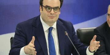 Συνάντηση με τον γ.γ. του ΟΟΣΑ – «Η Ελλάδα είναι σε πολύ ισχυρότερη θέση από ό,τι στο παρελθόν»