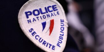 Σε δίκη αστυνομικός για τη δολοφονία ενός εφήβου