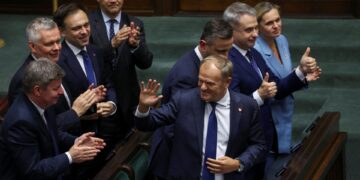 Η κυβέρνηση Τουσκ έλαβε ψήφο εμπιστοσύνης μετά την ήττα στις προεδρικές εκλογές