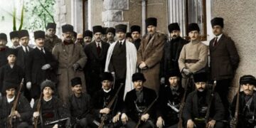 Ο Ελληνικός Στρατός παραδίδει το Αϊδίνι στη μανία των τσετών – Η σφαγή κράτησε δύο μέρες