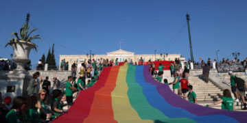 Athens Pride 2025: Πολύχρωμη πορεία για τα ανθρώπινα δικαιώματα, την ισότητα και την ελευθερία