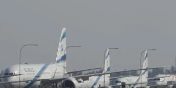 «Οι εγκλωβισμένοι Ισραηλινοί να μην ταξιδεύουν προληπτικά στη Λάρνακα ή την Αθήνα»