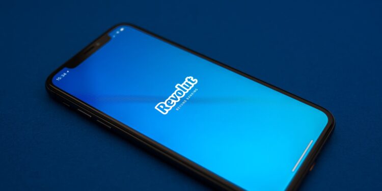 Τα δικά της ATM λανσάρει στην Ισπανία – Πρώτο βήμα για φυσική παρουσία στην Ευρώπη