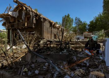 Σε εξέλιξη η διαδικασία αποκατάστασης της ηλεκτροδότησης στο κατεχόμενο τμήμα της Ζαπορίζιας μετά από ουκρανική επίθεση