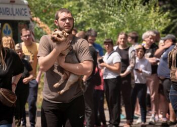 11 οι νεκροί μετά από πυραυλική επίθεση των Ρώσων