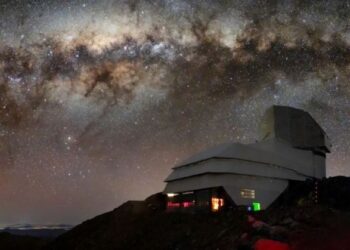 Εντυπωσιακή πρεμιέρα του πιο ισχυρού επίγειου οπτικού τηλεσκοπίου στον κόσμο (βίντεο)