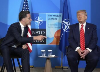 Χάγη: Ο Ρούτε αποκάλεσε τον Τραμπ «μπαμπά» σε συνέντευξη Τύπου