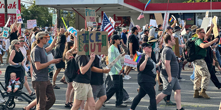 Υπέκυψε διαδηλωτής που τραυματίστηκε από πυρά σε διαδήλωση στη Γιούτα εναντίον του προέδρου Τραμπ