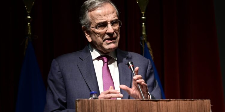 Πυρά Σαμαρά κατά κυβέρνησης για ελληνοτουρκικά και Ουκρανικό: Γίναμε «κλακαδόροι του συρμού»