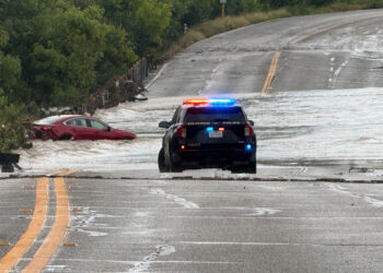 Τουλάχιστον δέκα νεκροί στο Σαν Αντόνιο από τις σφοδρές καταιγίδες